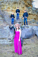 Cheyenne Hanson Family 2019